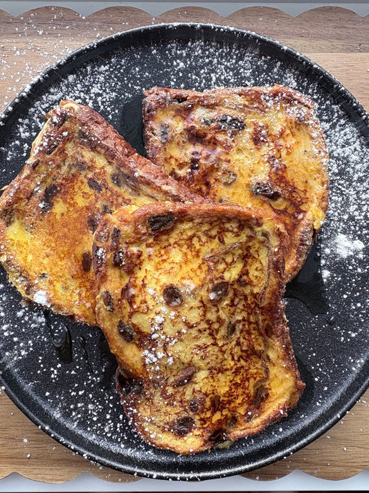 Pain doré aux raisins