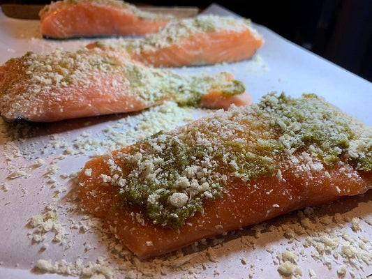 Filet de saumon au pesto - Ma Vie Simplifiee
