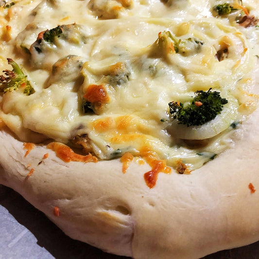 Pizza Au Poulet, Sauce Blanche Ail Et Coriandre - Ma Vie Simplifiee